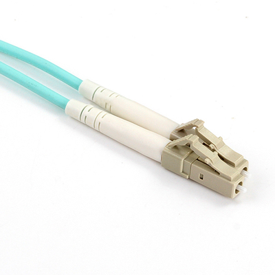 Μπλε LC UPC 12 Core Ribbon Fiber Pigtails Γκρι Θύρα 0,9mm Gigabit Ethernet Ταχύτητες 1,5m-3m