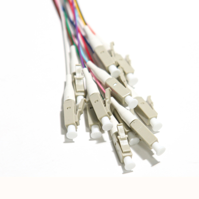 Μπλε LC UPC 12 Core Ribbon Fiber Pigtails Γκρι Θύρα 0,9mm Gigabit Ethernet Ταχύτητες 1,5m-3m