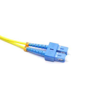 Δέκα ίνες θηλυκό καλώδιο MPO Multimode MM OM3/OM4 MPO Patch Cord LSZH 50/125